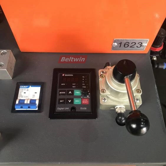 Направляющая сварочная машина для конвейерных лент из ПВХ и полиуретана QB1000