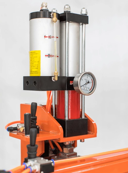 Пневматическая машина для пробивки пальцев на ремне из ПВХ и полиуретана TA1000-2100