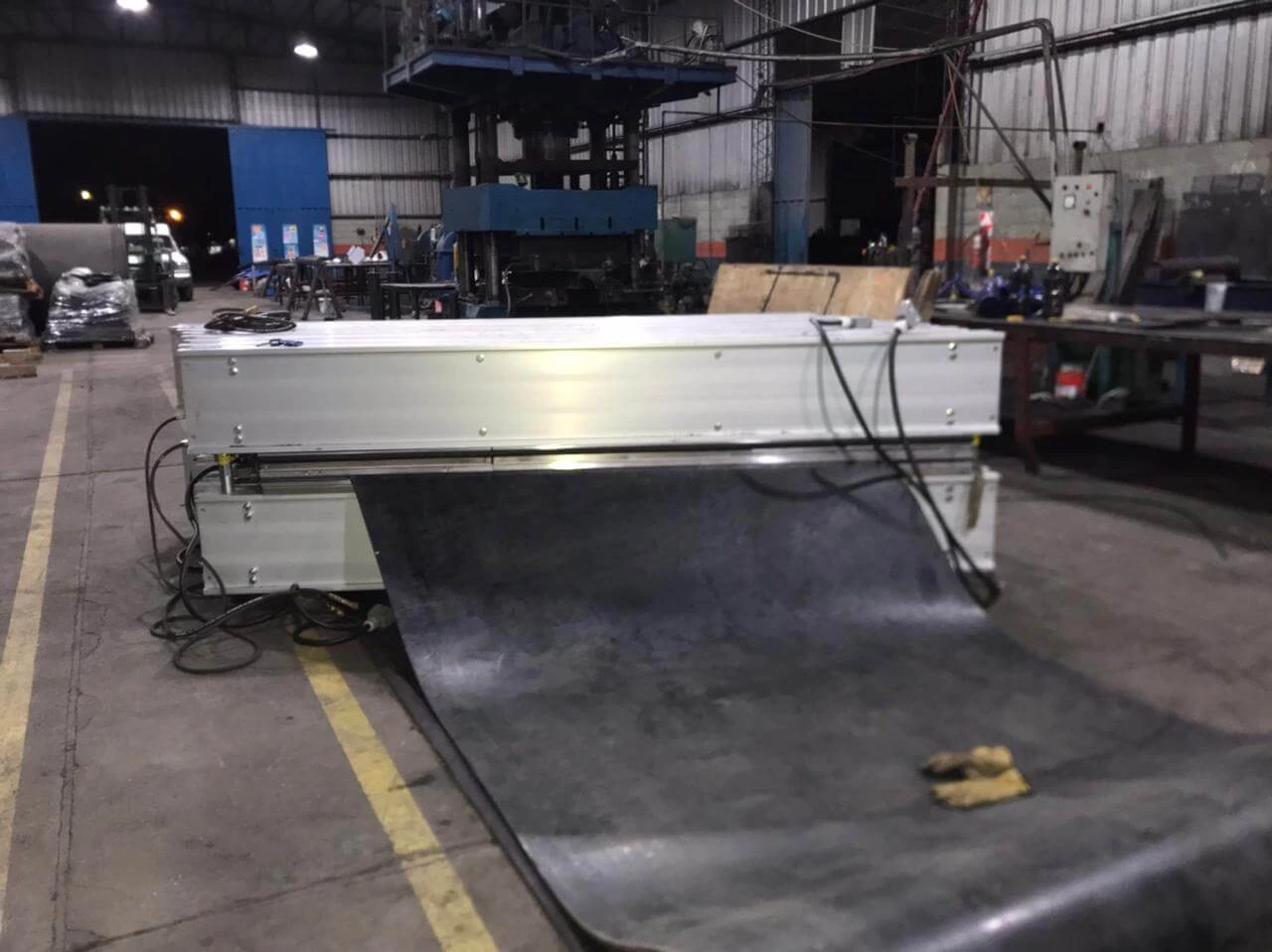 Хороший отзыв от аргентинского клиента для вулканизатора