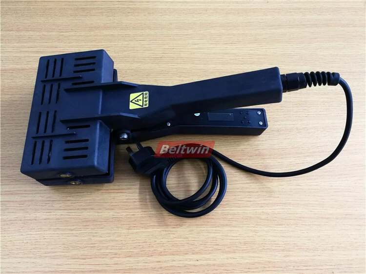 Пресс с нагревательным зажимом для тангенциальной ленты для сращивания металлов, машинной ленты, транспортной и технологической ленты