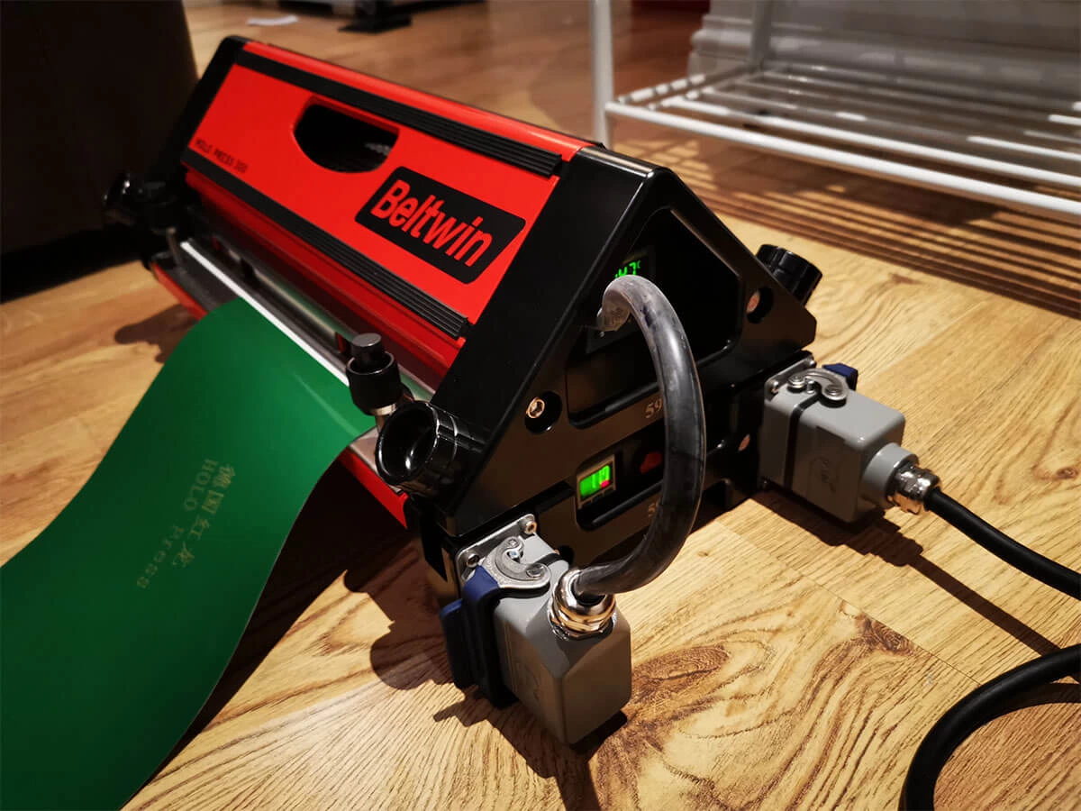 2019 Белтвин Великобритания Поездка-1