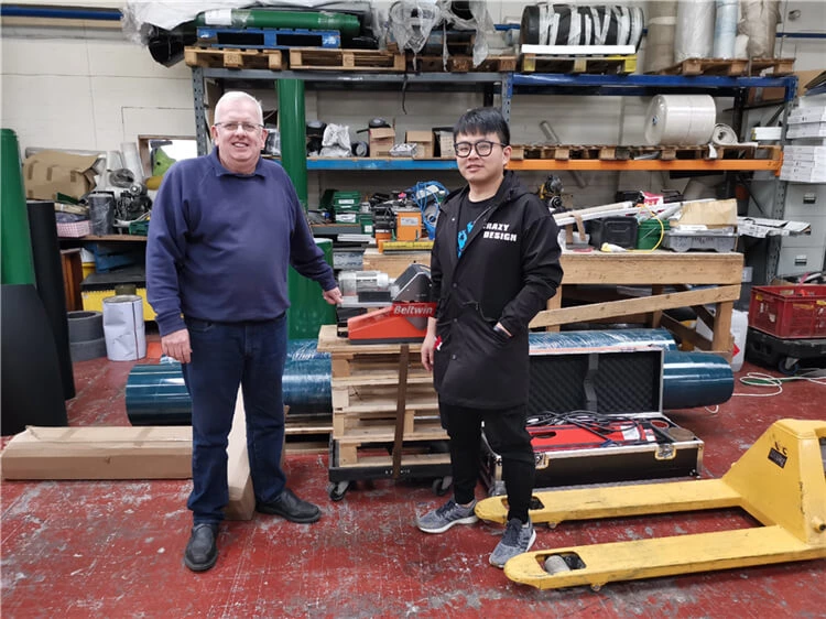 2019 Белтвин Великобритания Поездка-8