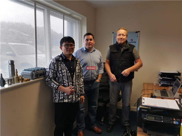 2019 Белтвин Великобритания Поездка-15