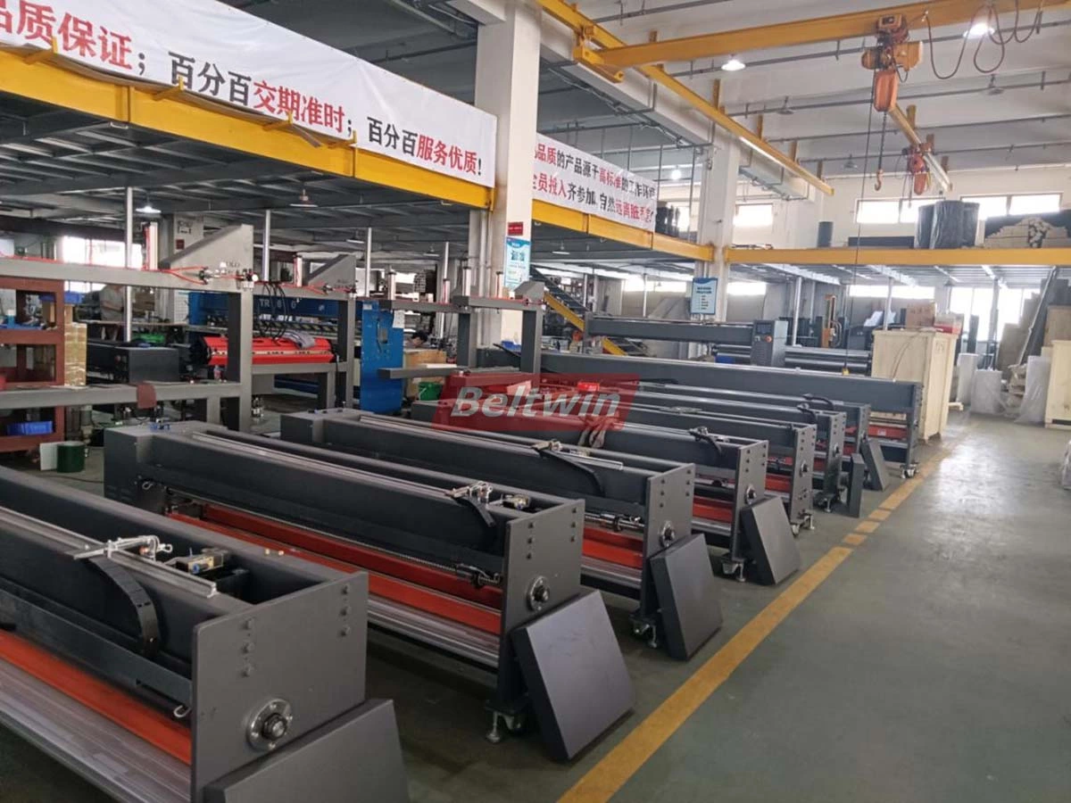 Почему стоит выбрать автоматический перфоратор для перфорации пальцев на лентах из ПВХ/ПУ?