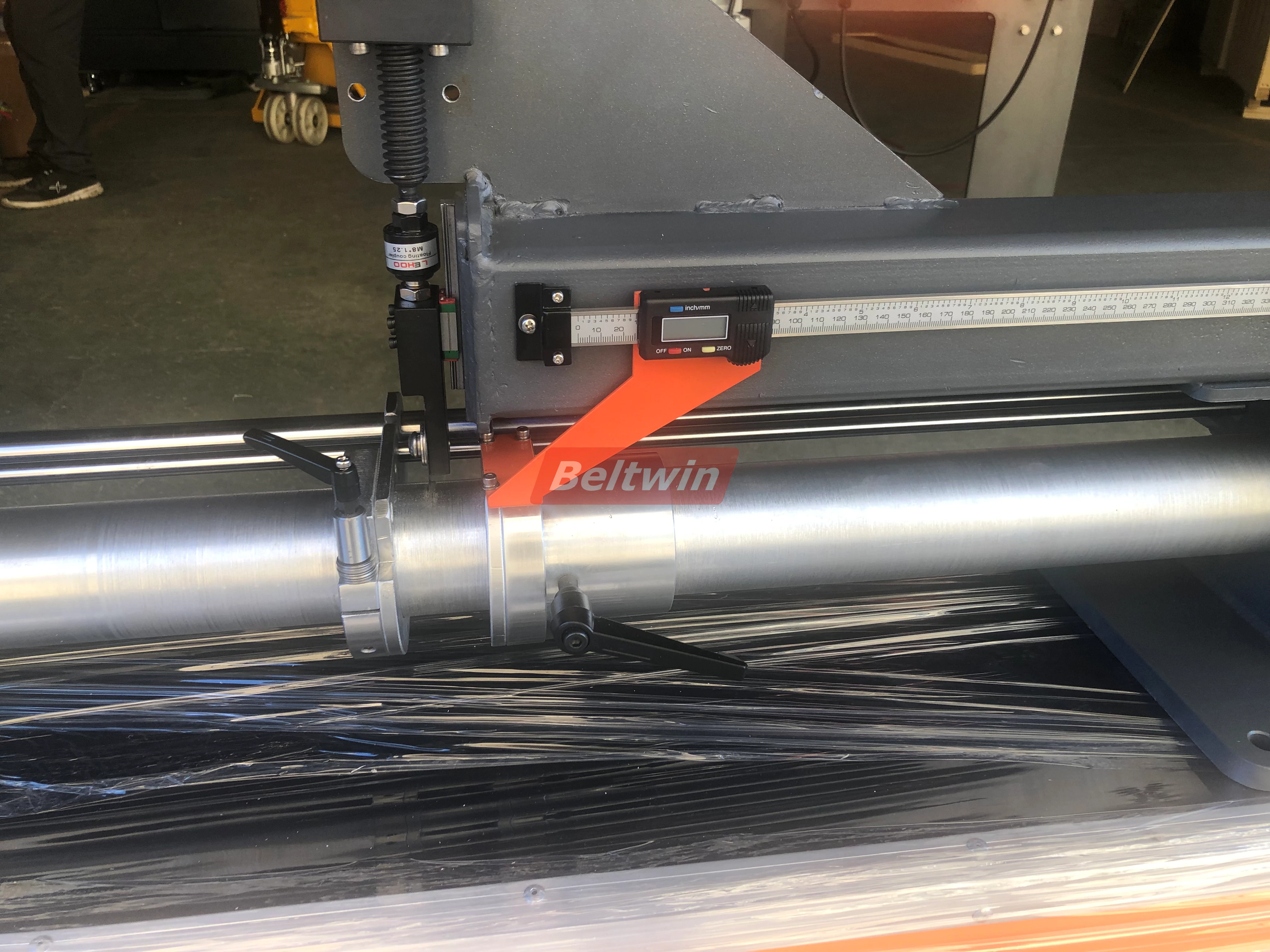 Ручное устройство для резки клиновых ремней