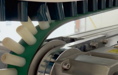 Машина для сварки направляющих ремней/боковых стенок QB2000S-3000S