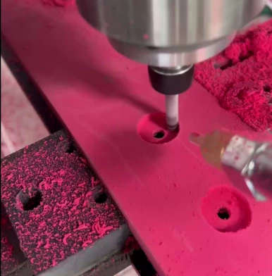 Машина для перфорации тайминг-ремней TD200T и TD500T