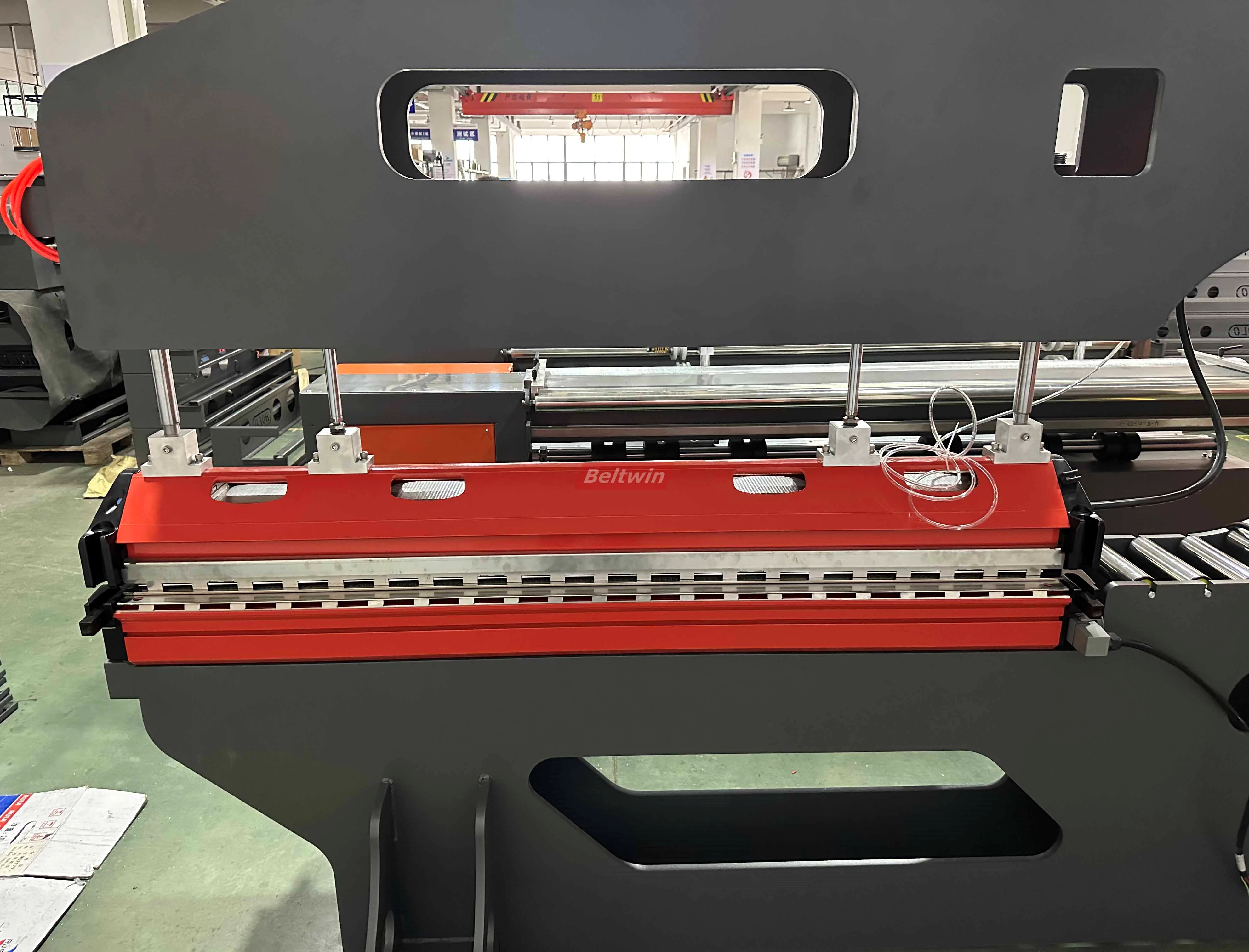 Воздушное охлаждая пресс сращивания продольно соединяя ленту транспортера PVC PU