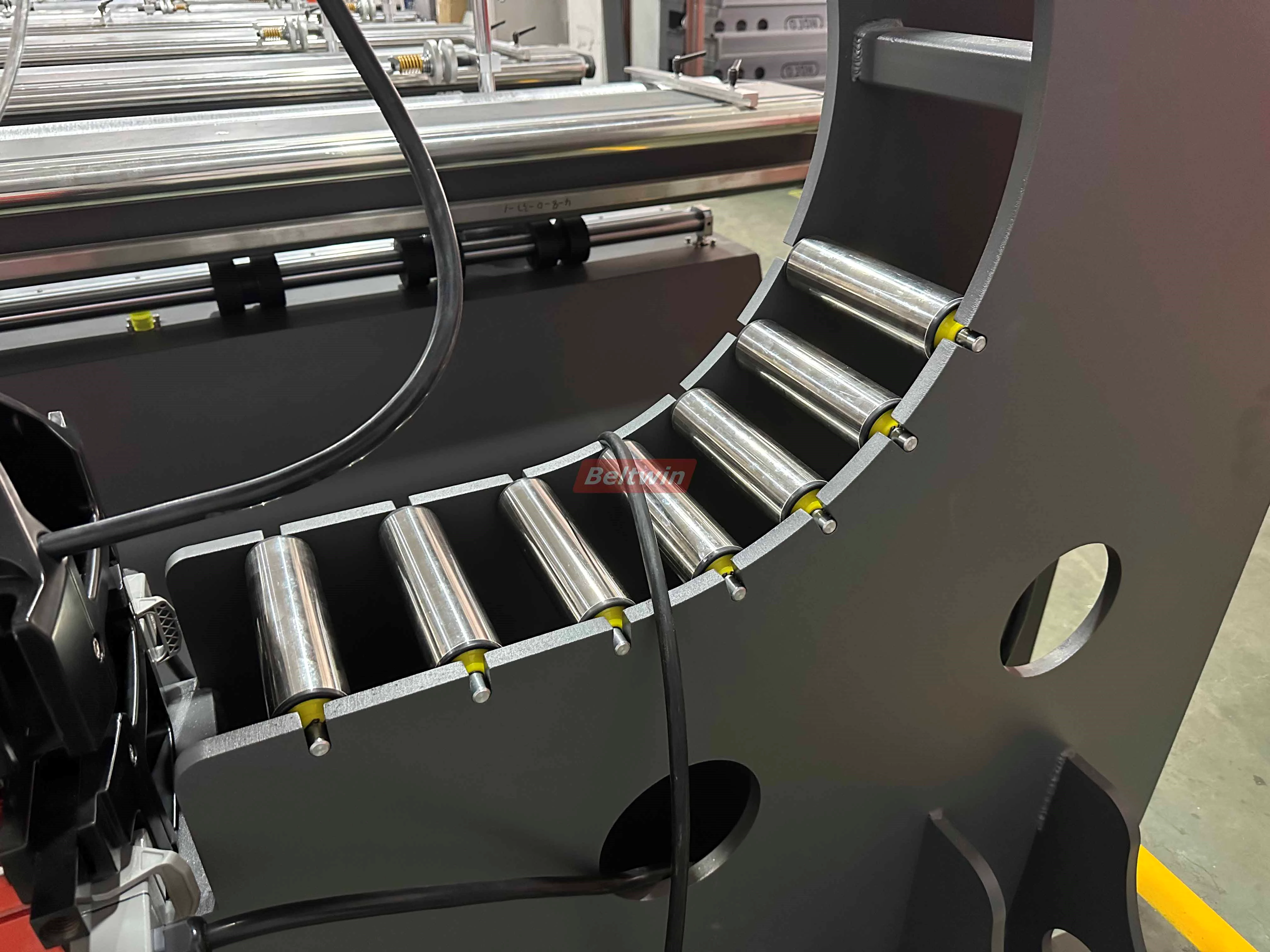 Воздушное охлаждая пресс сращивания продольно соединяя ленту транспортера PVC PU