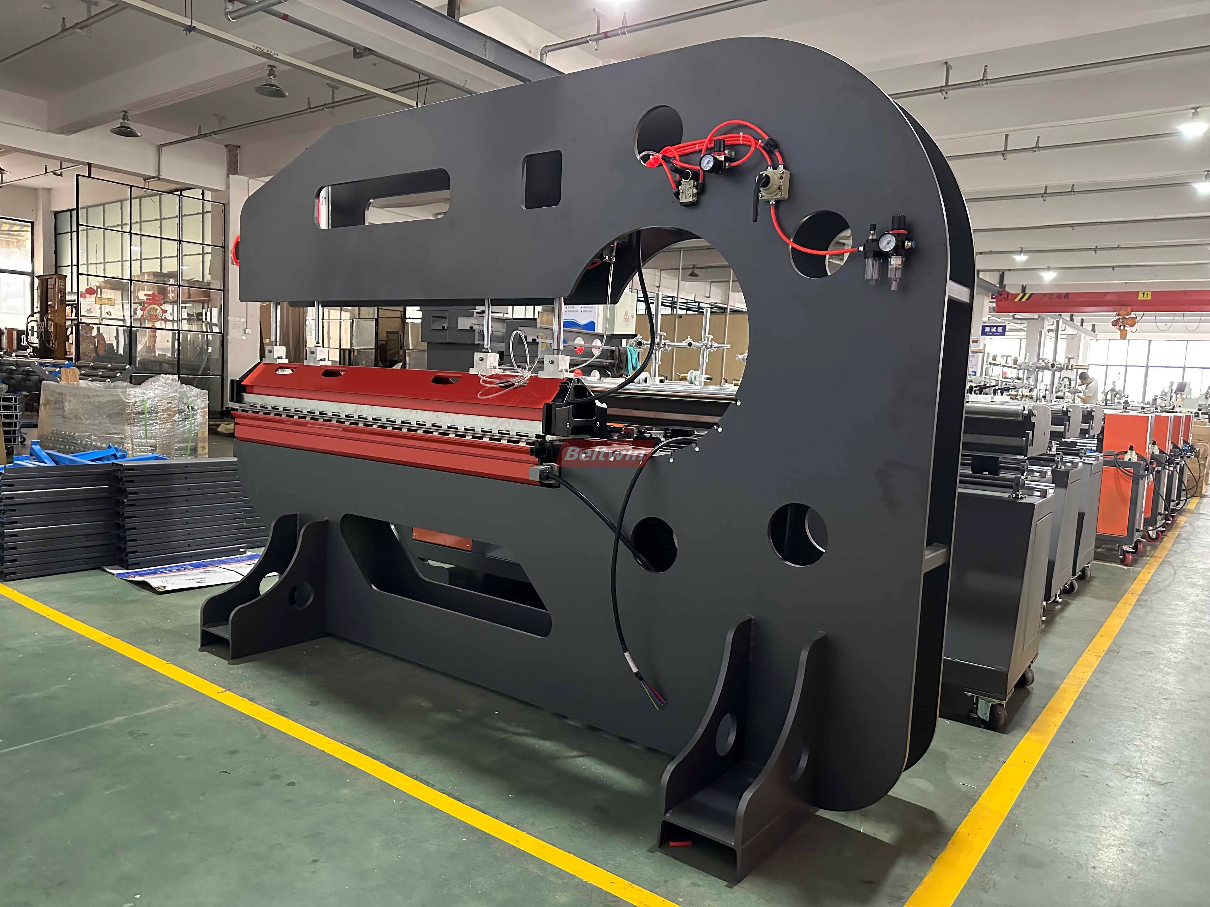 Воздушное охлаждая пресс сращивания продольно соединяя ленту транспортера PVC PU