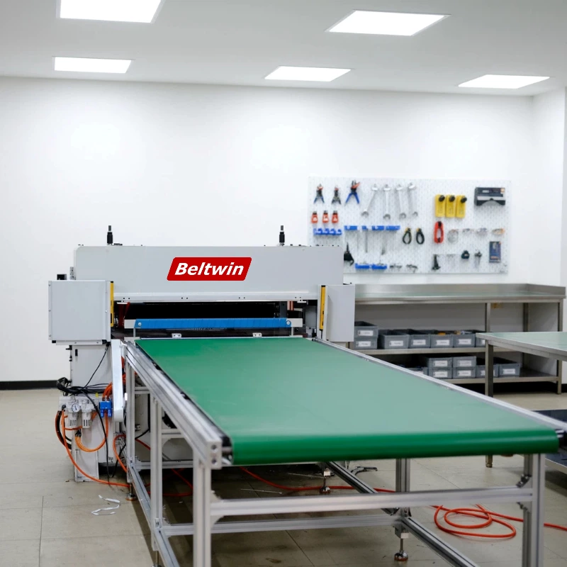 Полностью автоматический станок для пробивки зубчатых соединений (пальцев) для беговых дорожек